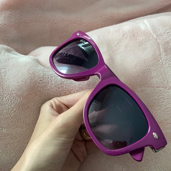 Purple Wayfarer Raybans